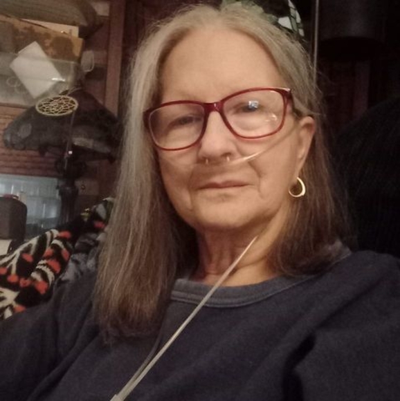 Meet your Posher, Pam - Picture 1 of 1